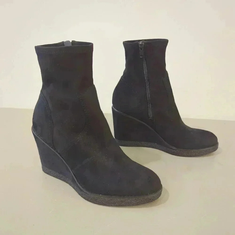 Zodiac Black Suede Wedge Ankle Boots With Side‎ Zipper Closure